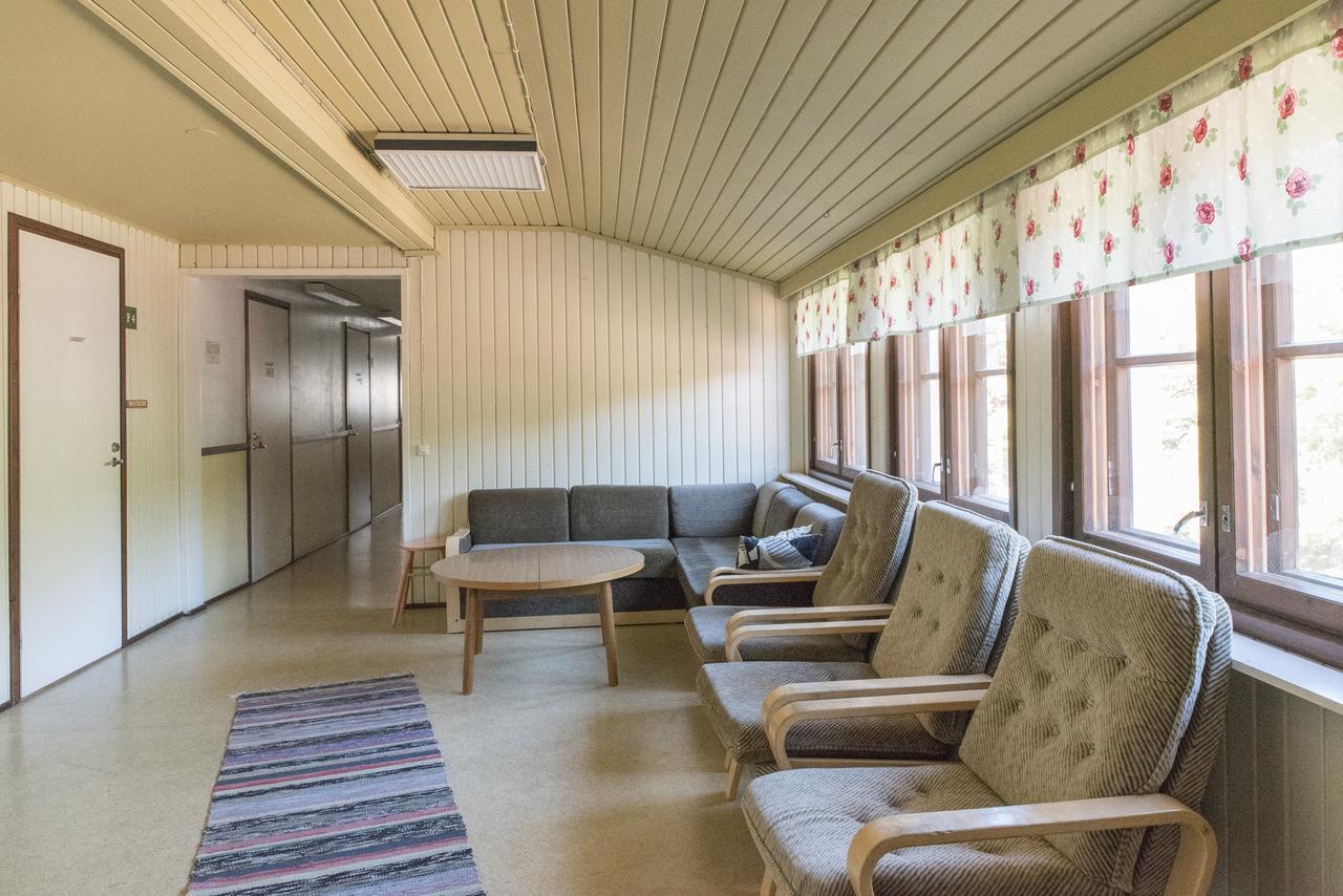 Skargardsskolan Saaristokoulu Hotel Houtskar ภายนอก รูปภาพ